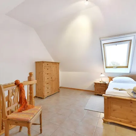 Störtebeker - Störtebeker Pferdehof Apartment Ralswiek